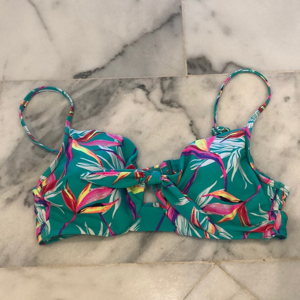 Tropical bikini top